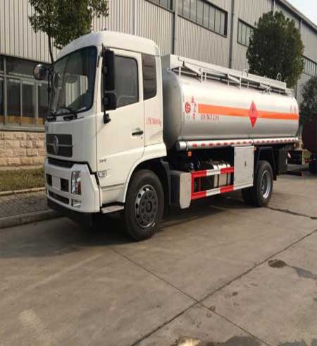 聚脲雙組份涂料 山東聚脲生產(chǎn)廠家(圖2) 車輛防腐聚脲雙組份涂料案例
